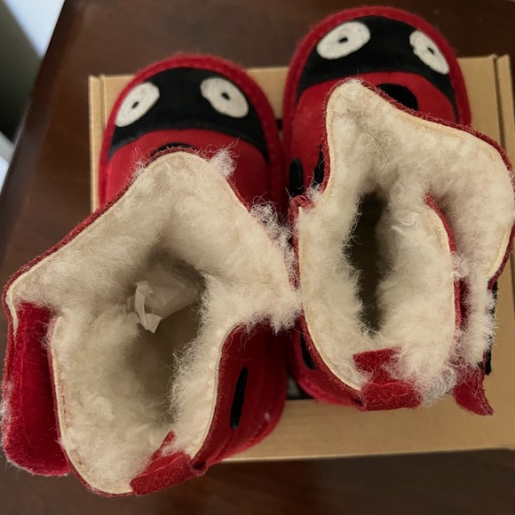 Like new Emu Boots, Ladybug Design, size 18-24month - Picture 3 of 5